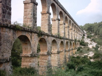 Pont-del-Diable-Tarragona.jpg