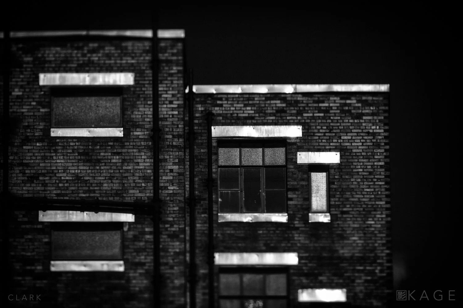 004_CLARK_Windows.jpg