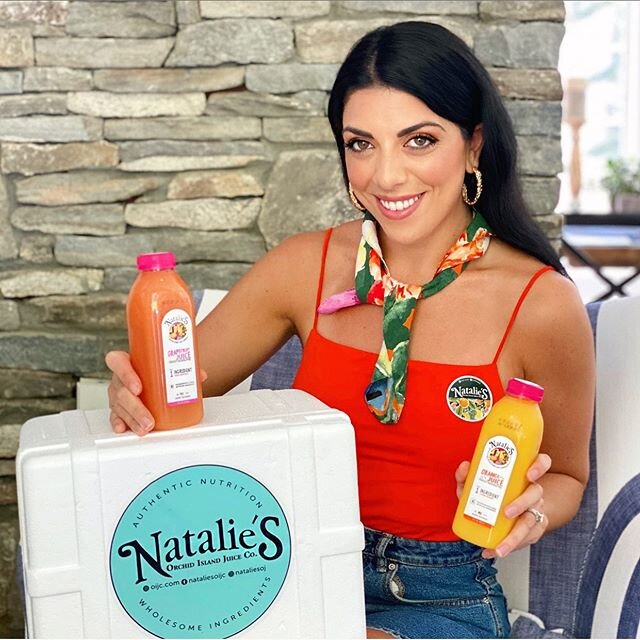 Happy Monday all! Don&rsquo;t forget to enter my @nataliesoj giveaway! You can win a cooler full of their incredible, all natural juices! Winner will be picked Friday at 12pm EST !

#giveaway #contest #foodie #natalies #nataliesjuice #nataliesoj #fre