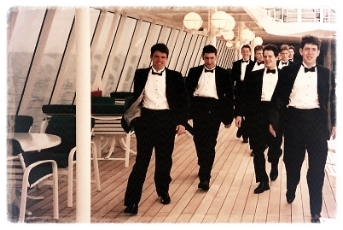 tuxagain.jpg