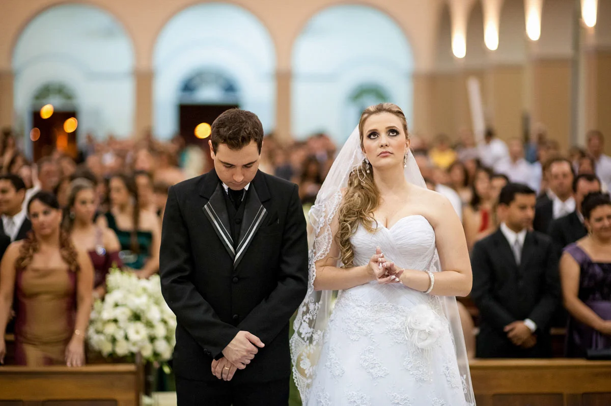 Noivos no Altar Igreja Matriz de Sumare