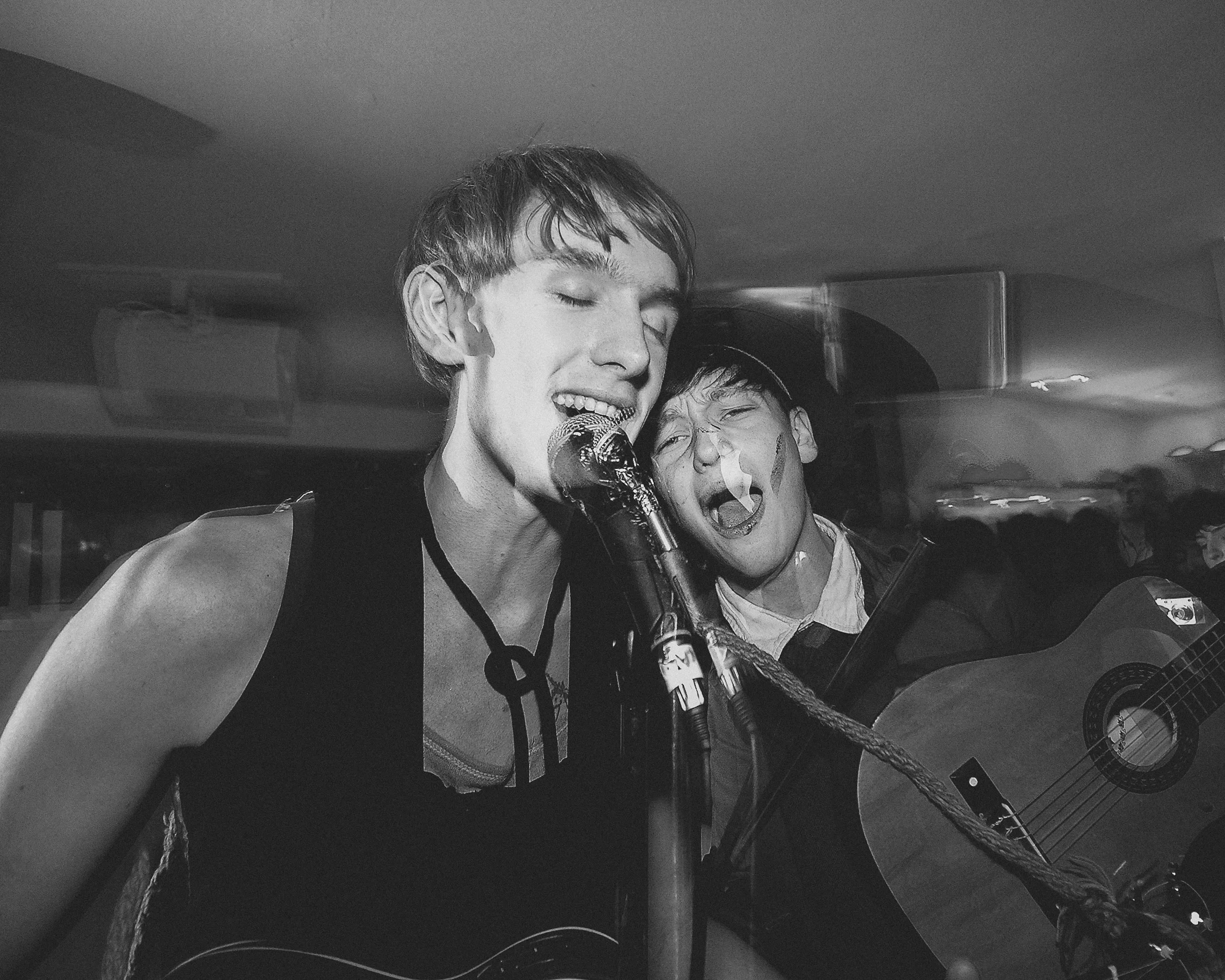 patrick_wolf_eddie_larrakin_03_01_06 (11).jpg
