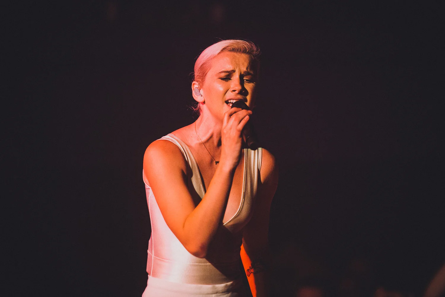 Broods - Roseland Theatre - Gregory Nolan - 08.15.16-129.jpg