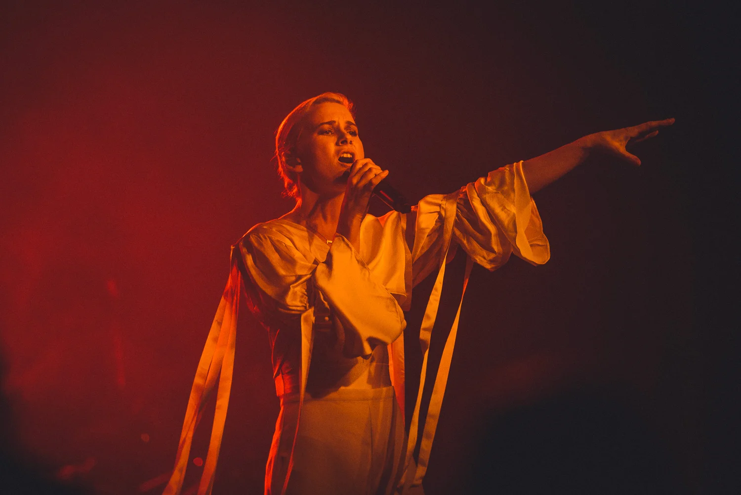 Broods - Roseland Theatre - Gregory Nolan - 08.15.16-122.jpg