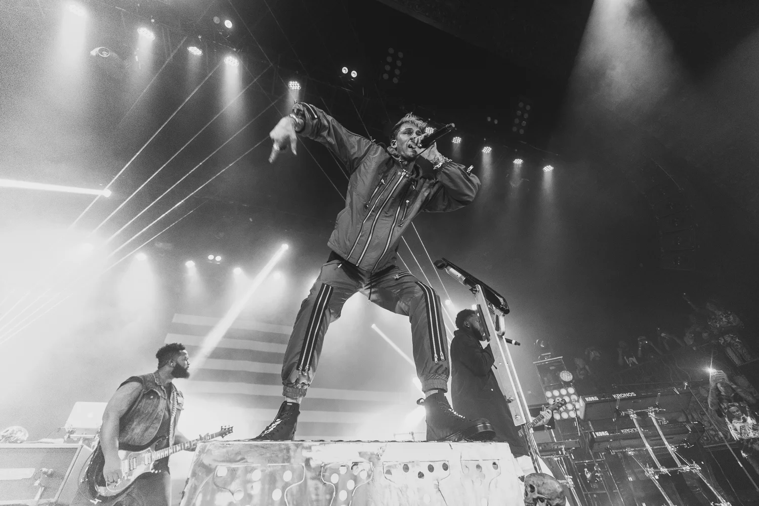 MGK - Los Angeles - Belasco Theatre - 10.13.16-23.jpg