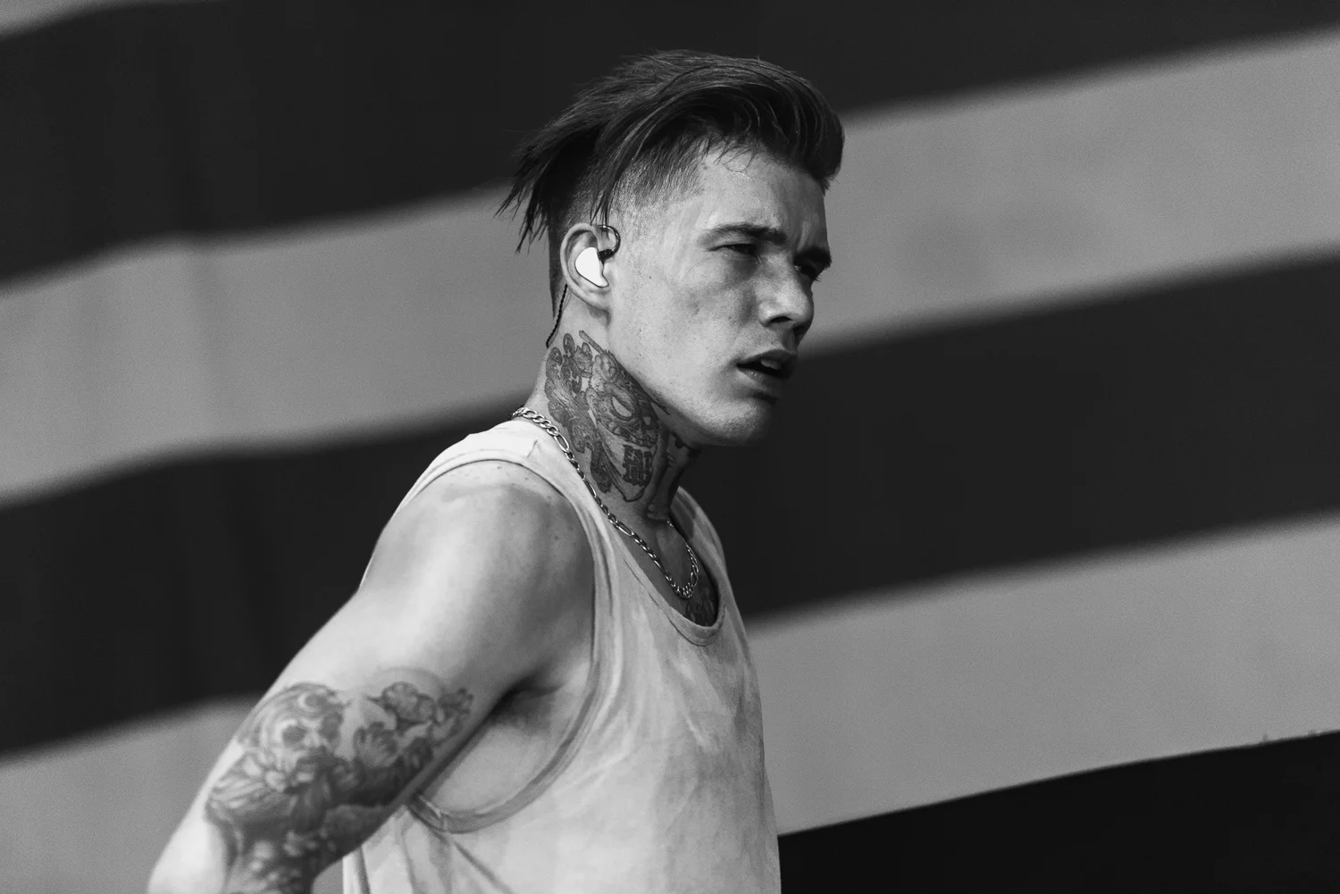 MGK - Los Angeles - Belasco Theatre - 10.13.16-55.jpg