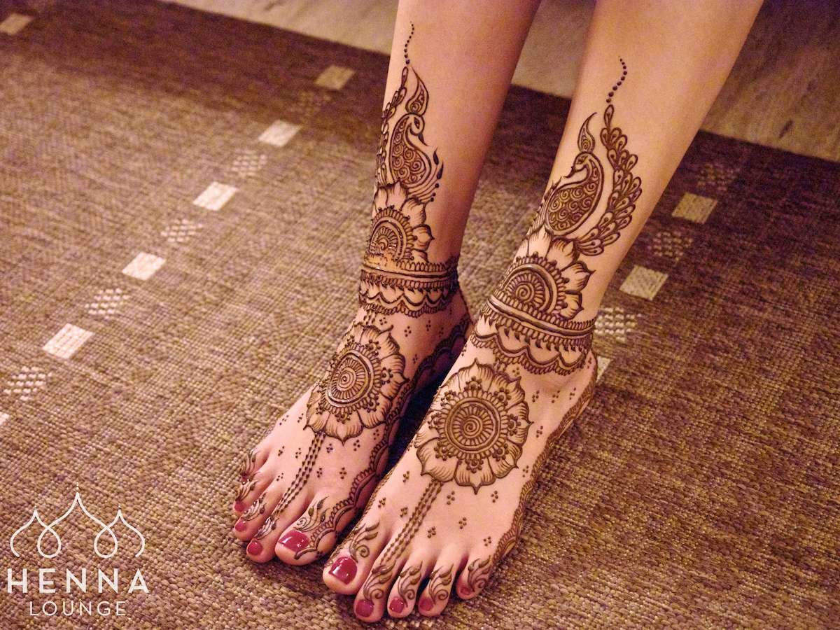 Bold but elegant flowers for her feet.