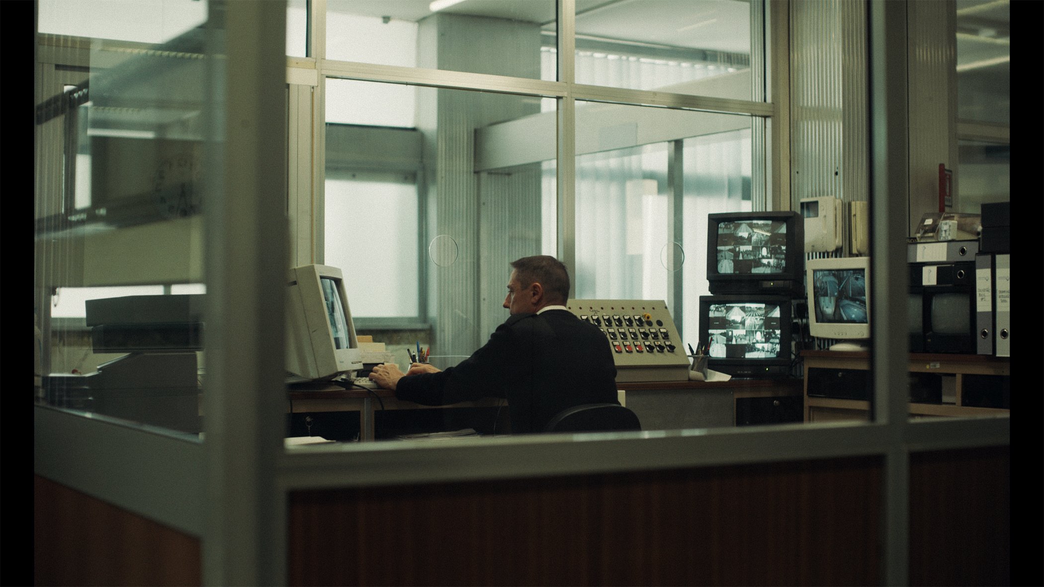 Diamond CTR 2 - INT DAY copy.jpg