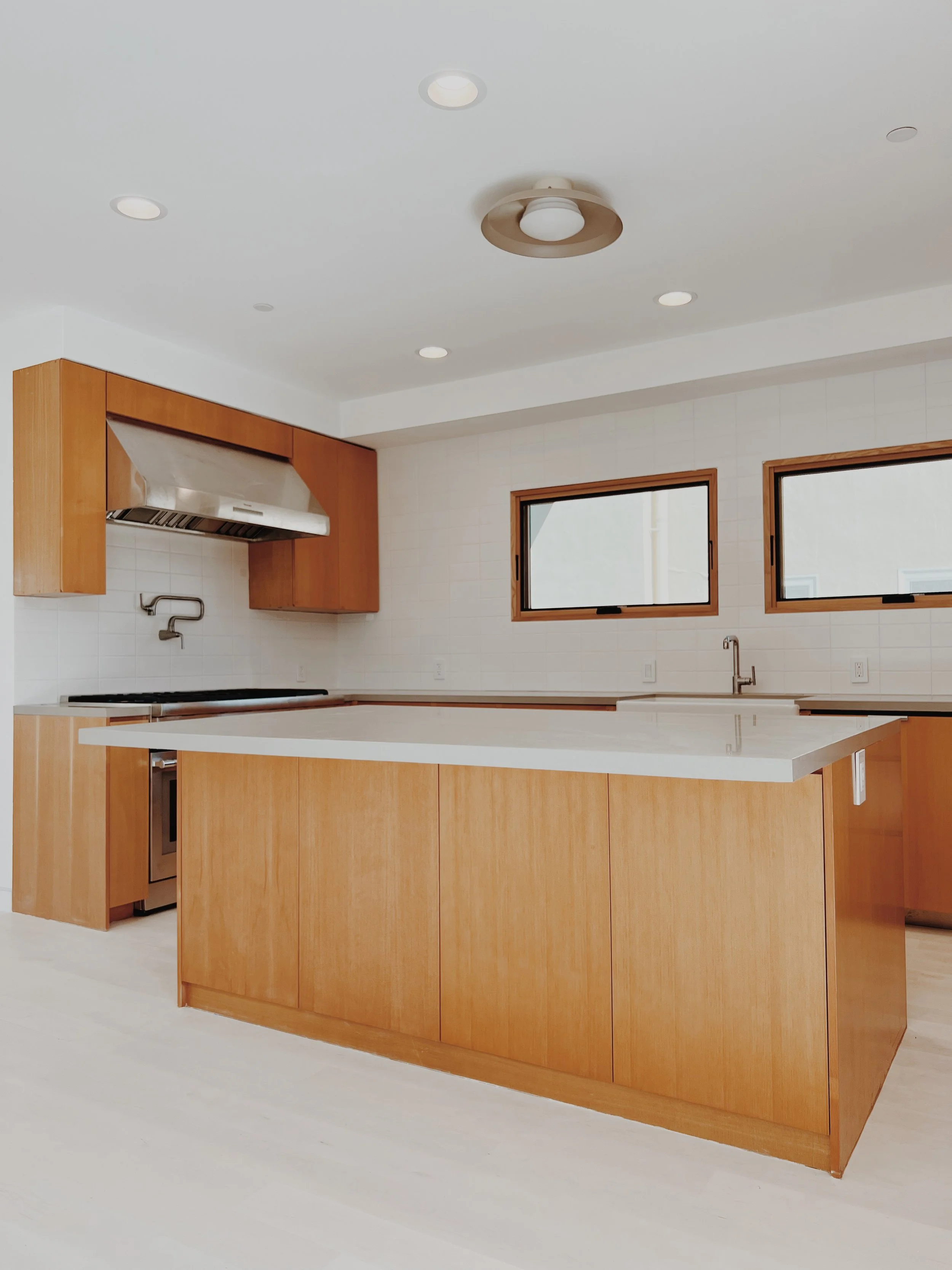 HOUSEKITCHEN08.JPG