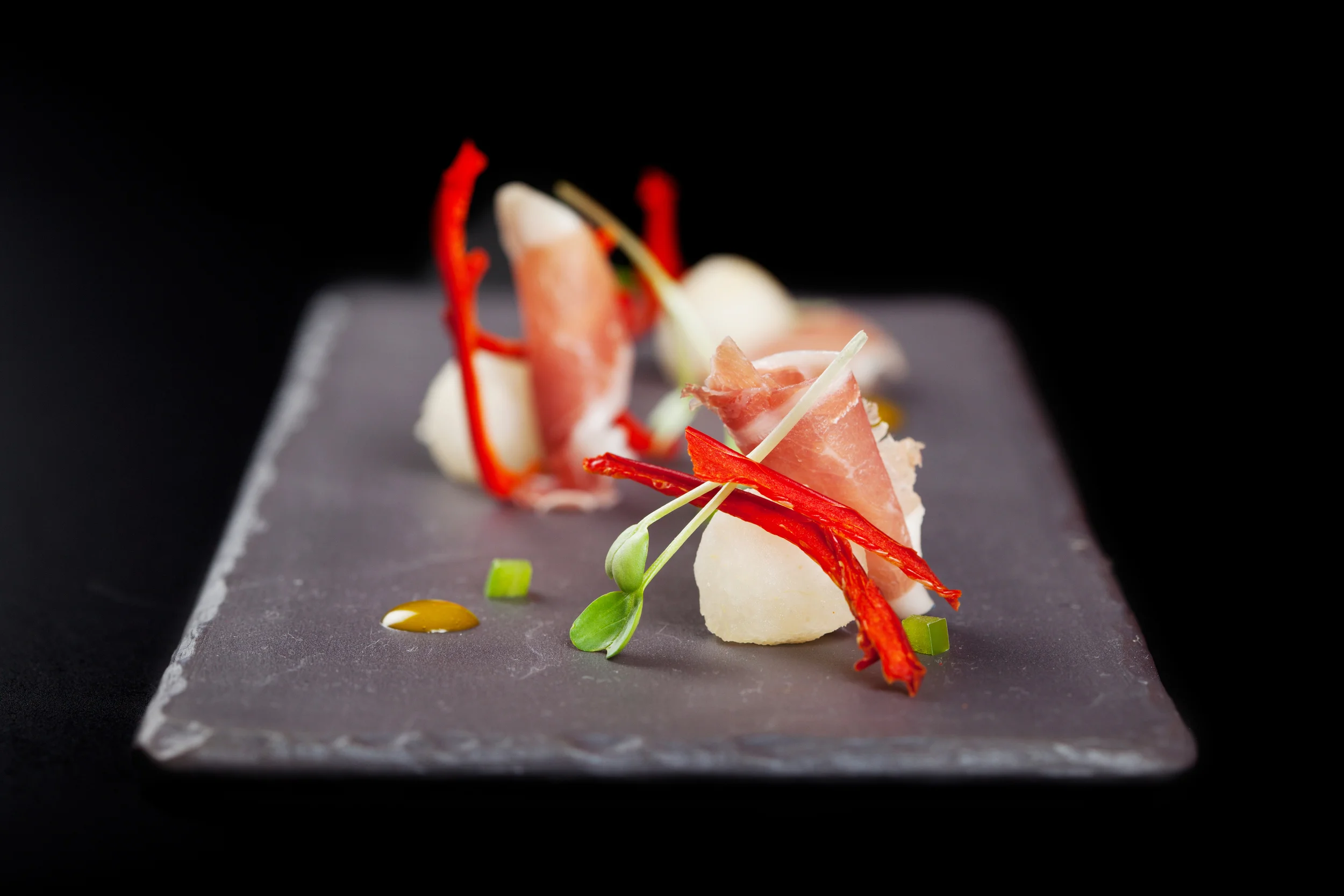 AmuseBouche1800x1200.jpg