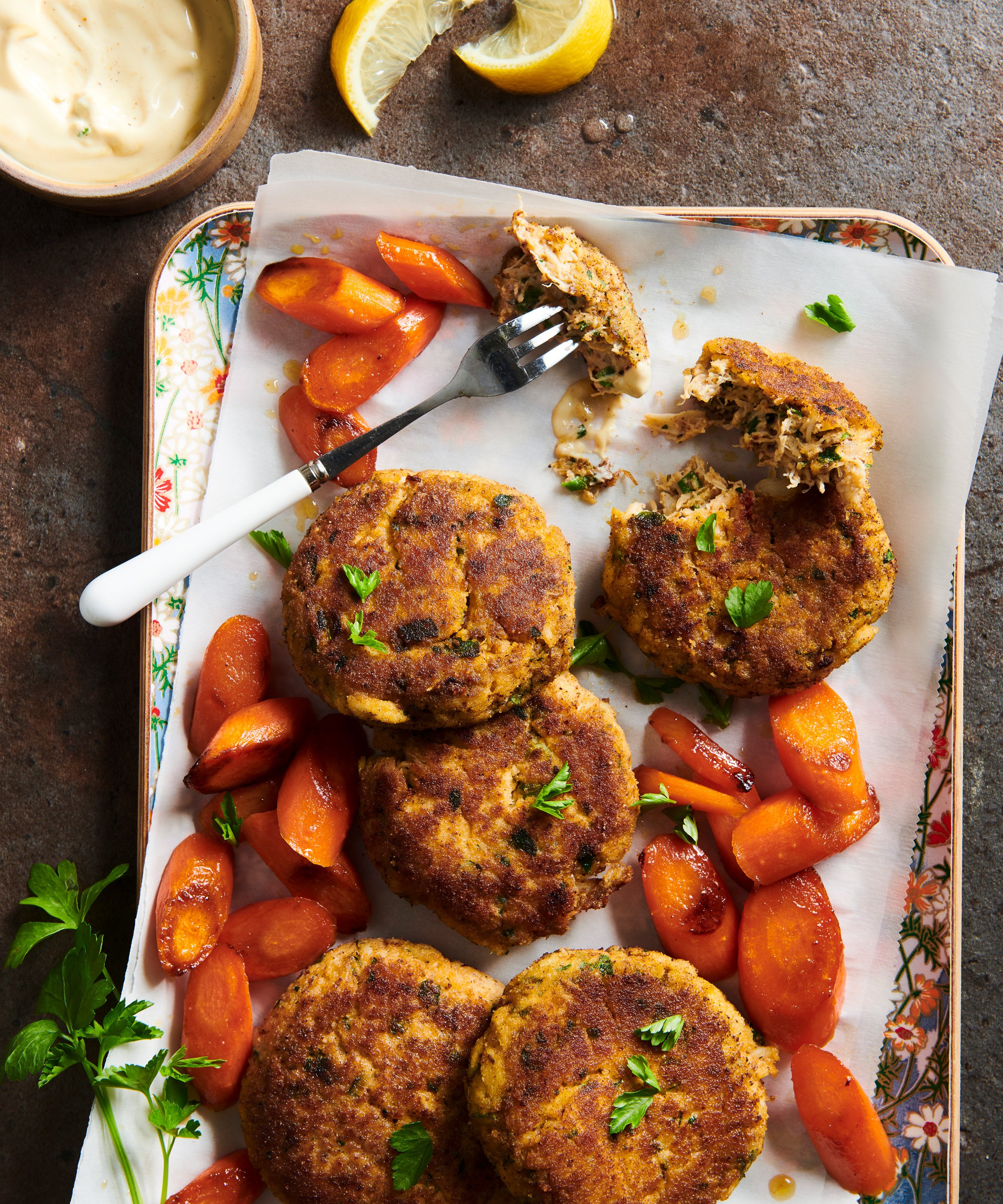 clst_30minpaleocookbook_crabcakes.jpg