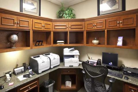 Business Center 01.png