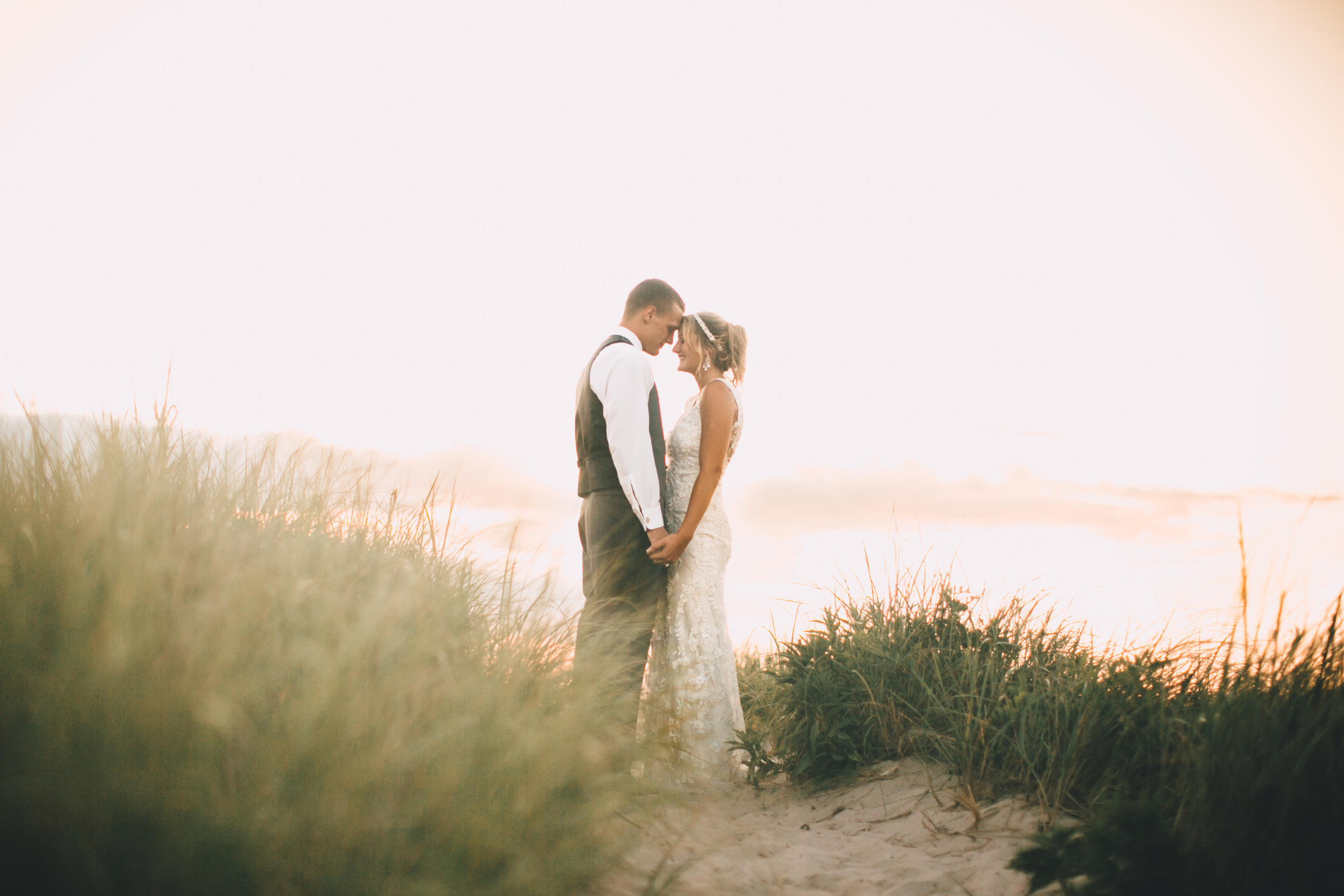 MADLY PHOTOGRAPHY GILLIAN JOE CAPE COD DENNIS BEACH WEDDING BREWSTER OCEAN ARTISTIC PHOTOGRAPHER FILM STORYTELLER LIFESTYLE NAUTICAL RUSTIC SUNSET BREWSTER ORLEANS WELLFLEET BOSTON BEACHES BAY VACATION FAMILY 12.jpg
