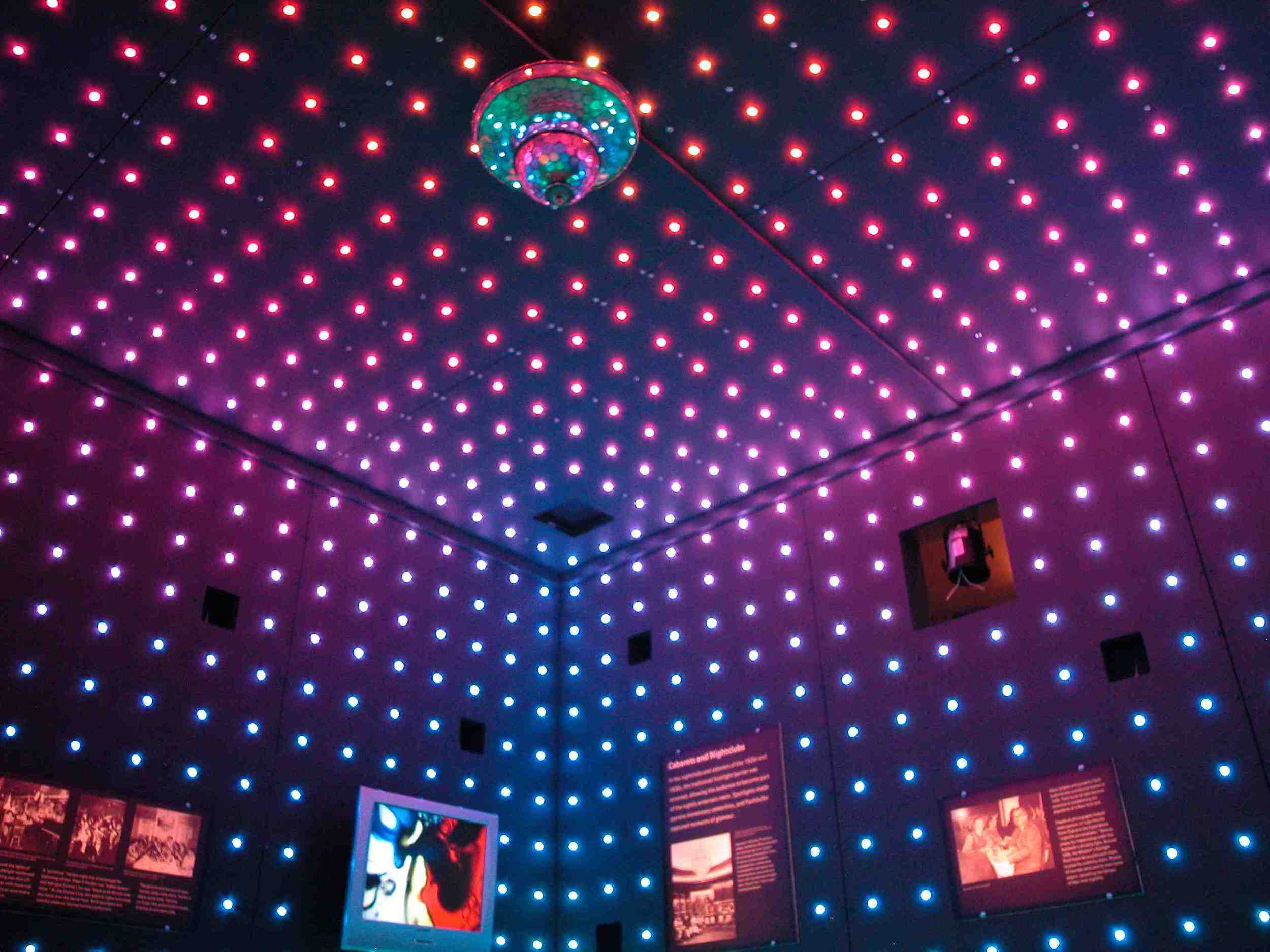 Light0139.jpg
