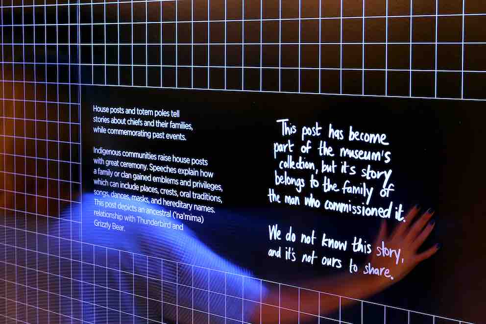 black_light_signage2_35744816946_o.jpg