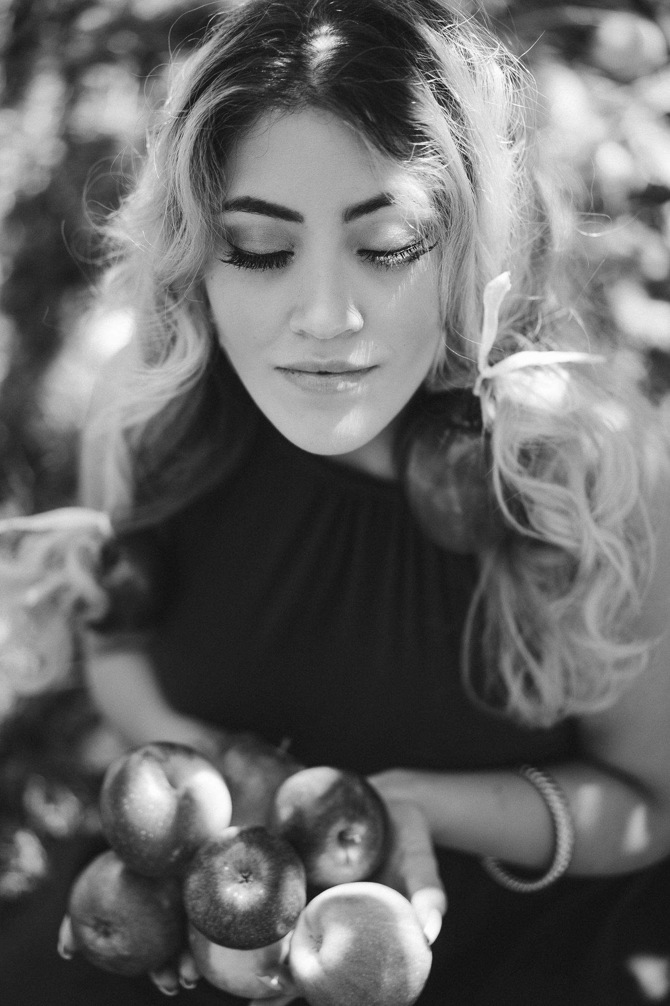 Model: Johanna Feehan Cameras used: Sony A7 Lens: Sonnar T* FE 55mm F1.8 ZA 