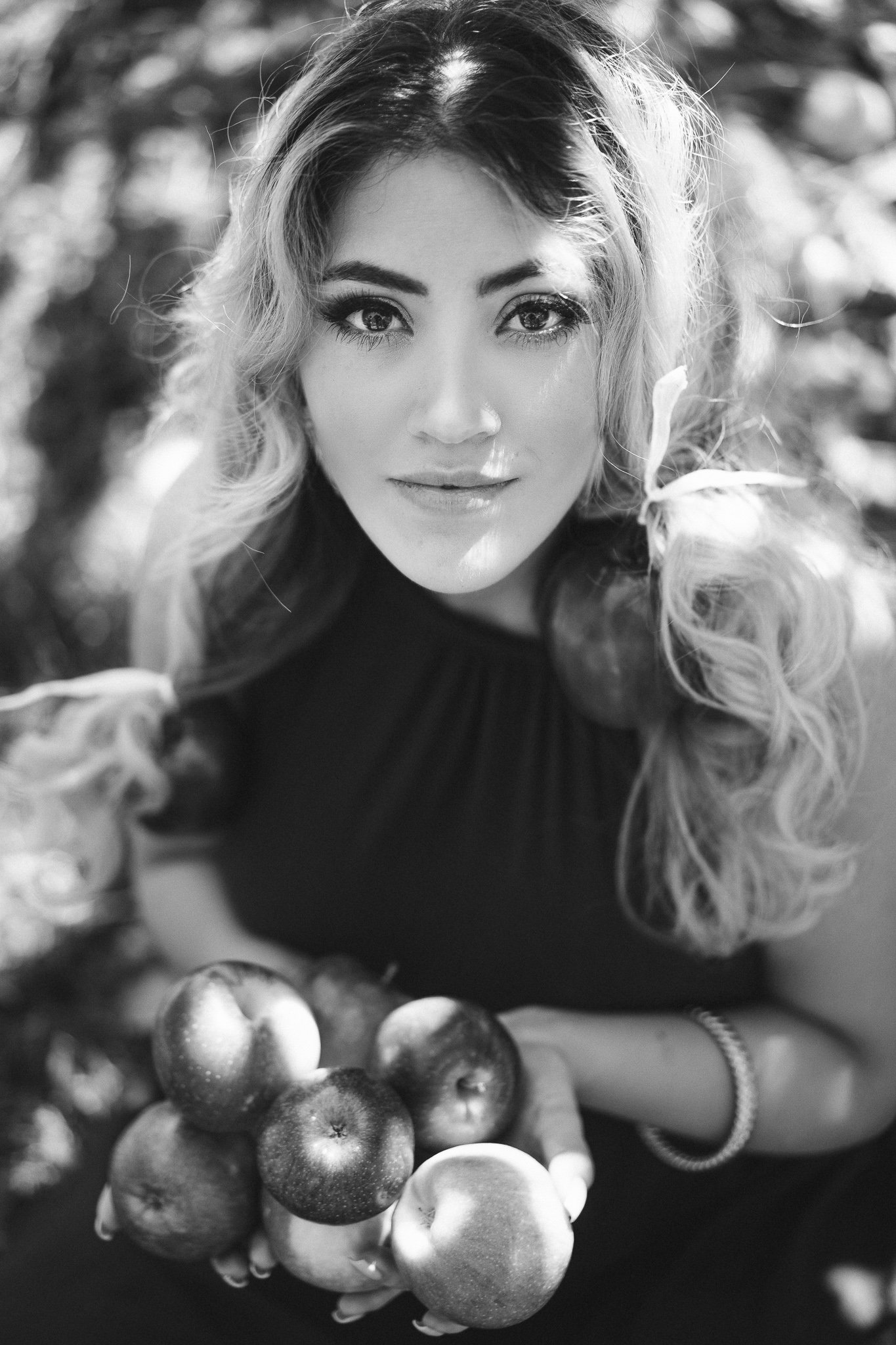 Model: Johanna Feehan Cameras used: Sony A7 Lens: Sonnar T* FE 55mm F1.8 ZA 