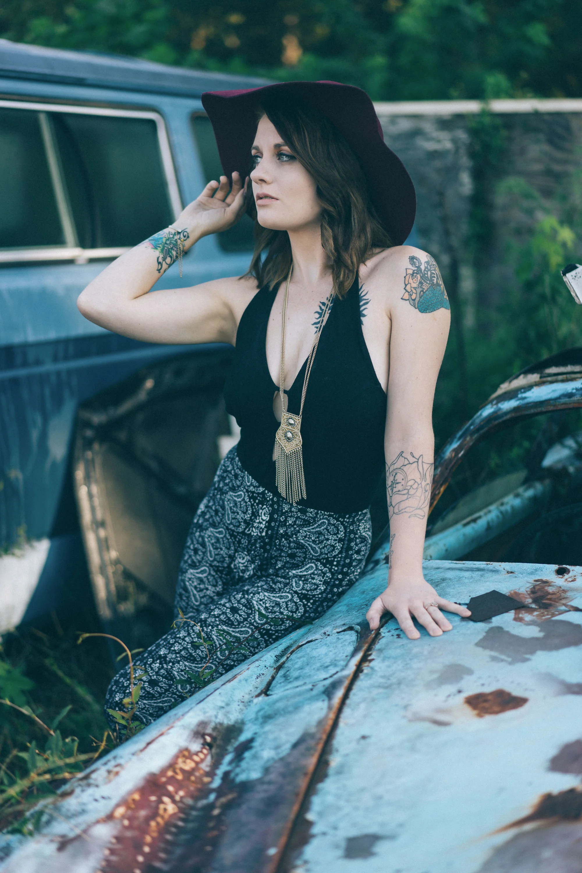 Model: Aly Nelson Cameras used: Sony A7 Lens: Sonnar T* FE 55mm F1.8 ZA 