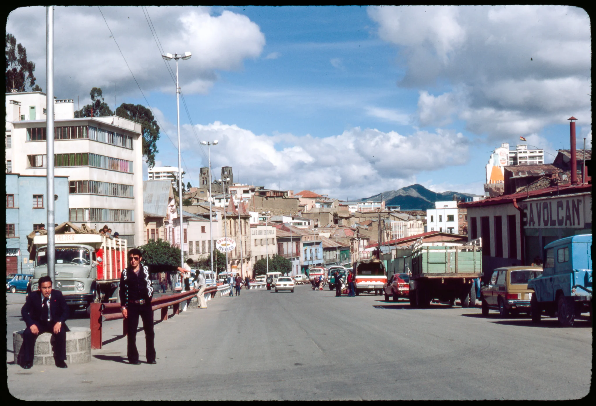 Color Slide from a Craigslist find. Collection is close to 75,000 photos. A lifetime worth of photos all from one photographer. Lawrence W. Creel, 63, died Friday, Aug. 5, 2005, in his home. Mr. Creel was an Air Force veteran.