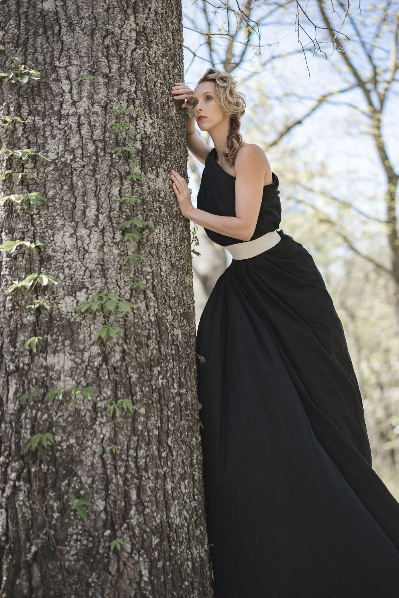 Model: Nicolette Grenier MUA: Crystal AnnJae Styles Cameras used: Sony A7 Lens: Sonnar T* FE 55mm F1.8 Z