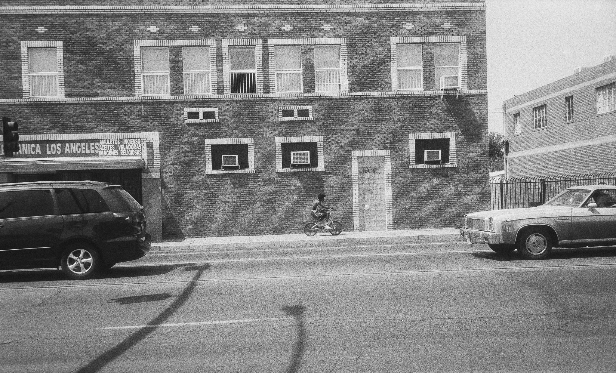 Camera used: Leica CL Film: Hp+ Rated @800 Lens: Minolta Rokkor M 40mm F2