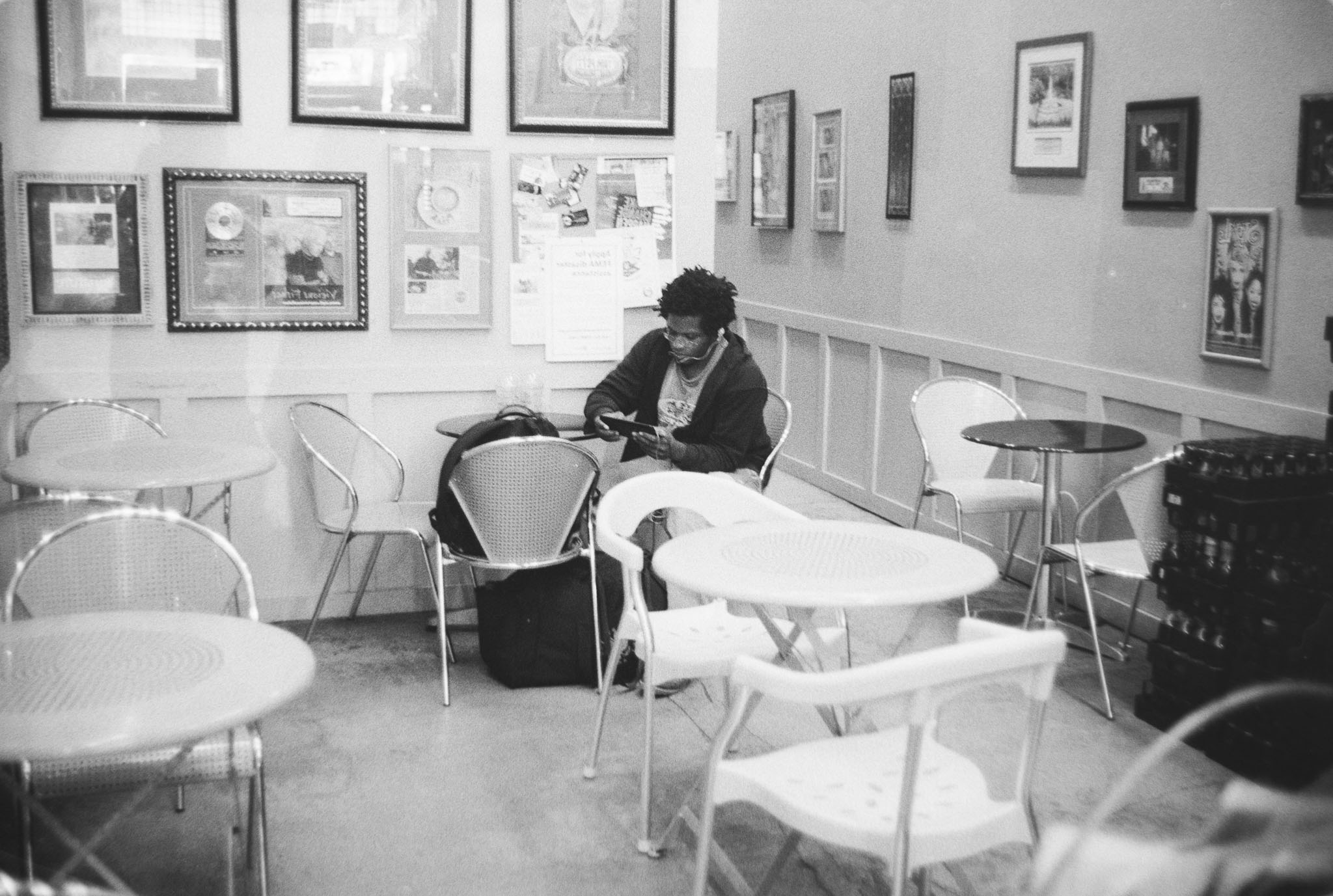 Camera: Minolta CLE Lens: 40mm M Rokkor Film: HP5 @ 800