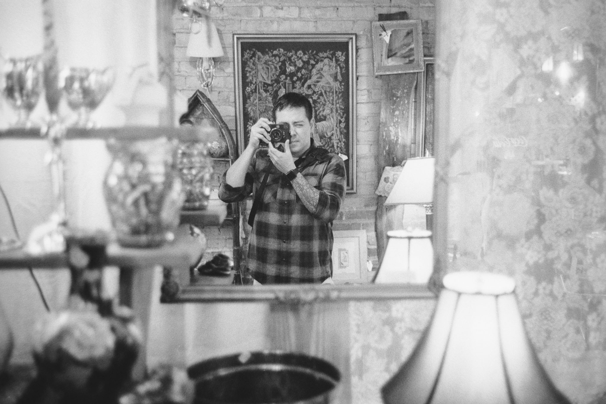 Camera: Minolta CLE Lens: 40mm M Rokkor Film: HP5 @ 800