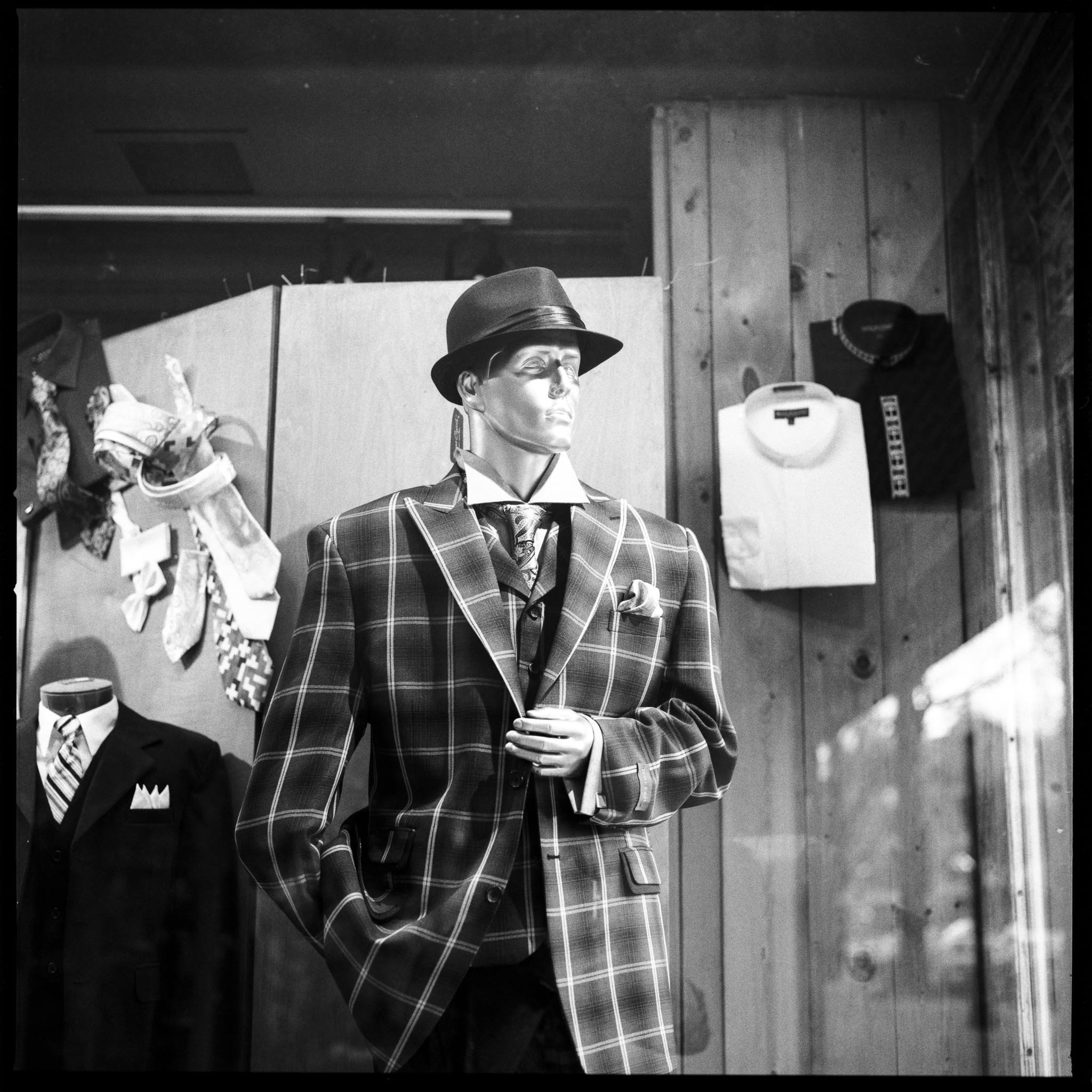 Camera used: Hasselblad 501CM Film: Hp5+ 120 Rated @ 1600