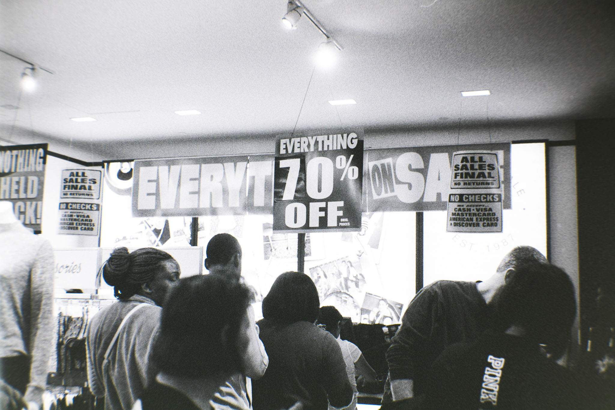 Camera: Minolta CLE Lens: 40mm M Rokkor Film: HP5+ plus rated at 800