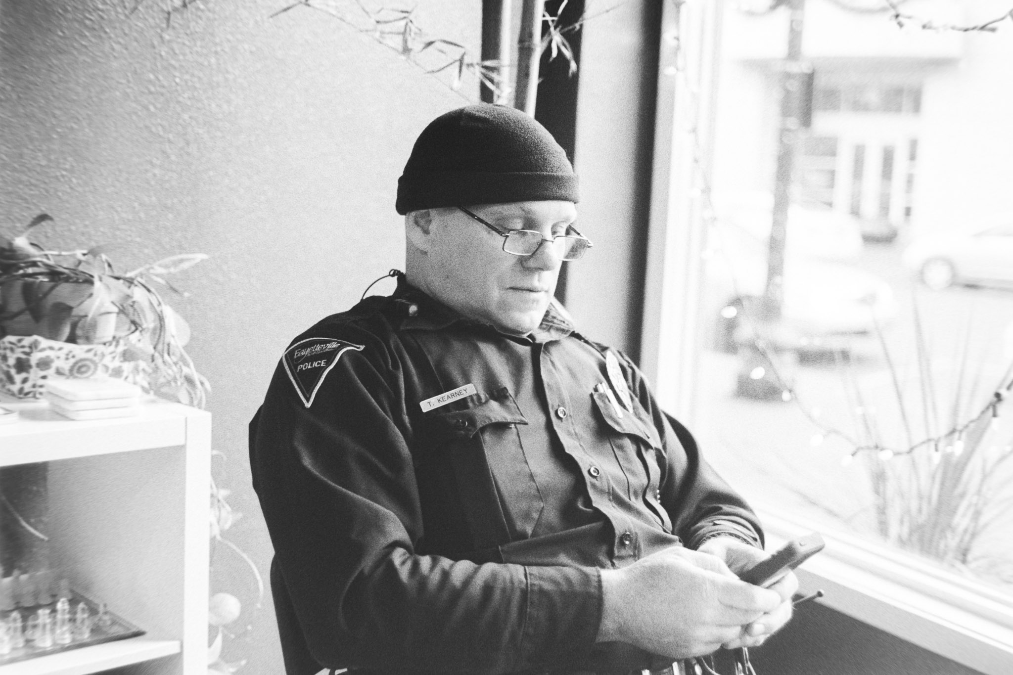 Camera: Minolta CLE Lens: 40mm M Rokkor Film: HP5+ plus rated at 800
