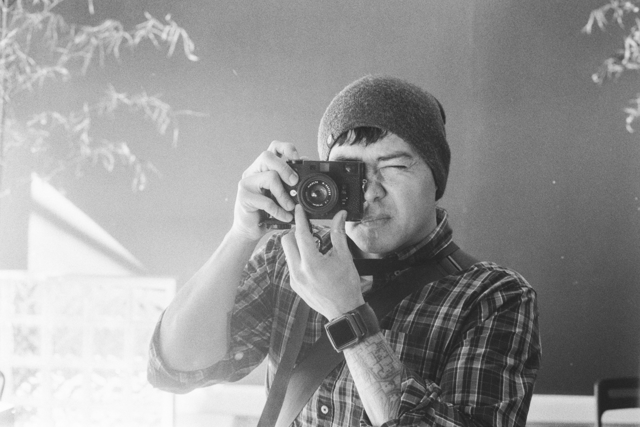 Camera: Minolta CLE Lens: 40mm M Rokkor Film: HP5+ plus rated at 1600