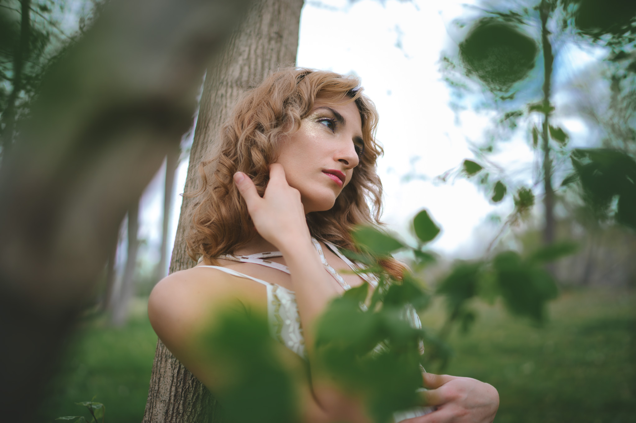 Model: Sophi Cameras used: Sony A7ii Lens: Sony Distagon T* FE 35mm f/1.4 ZA