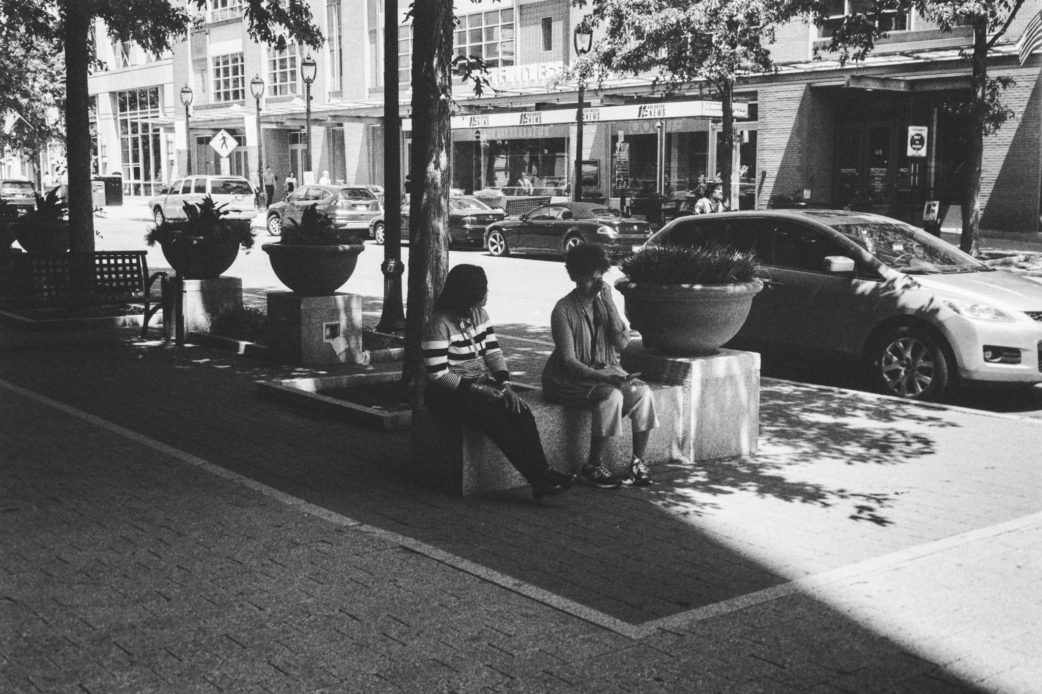 Camera: Minolta CLE Lens: 40mm M Rokkor Film: HP5+ plus rated at 1600