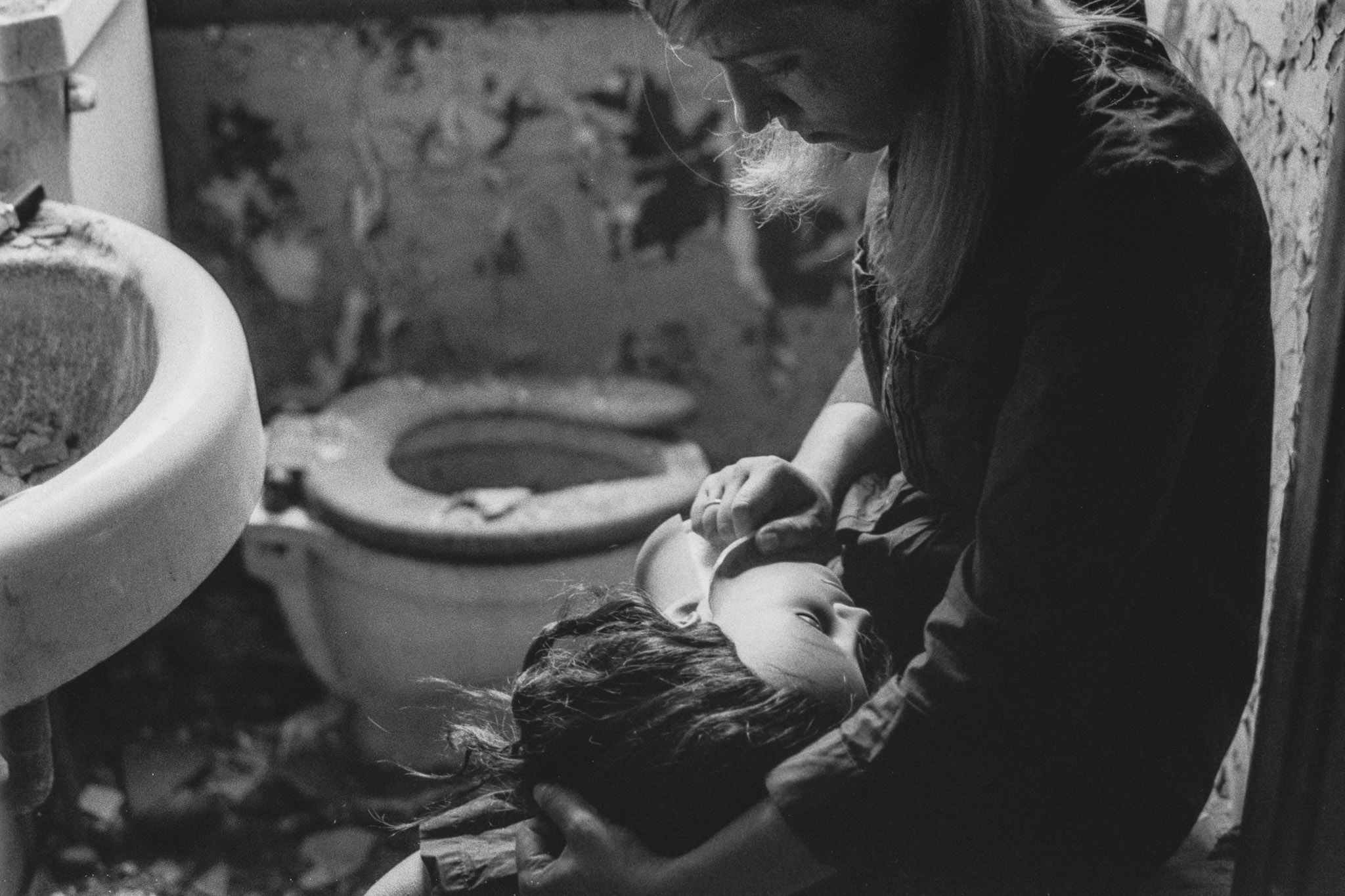 Model: Annie Patrick Camera: Nikon F100 Film: HP5+ Rated @ 1600