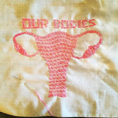 Artist Chi Nguyen Makes Giant Quilt to Represent 5.4 million Affected by Texas' Abortion Laws