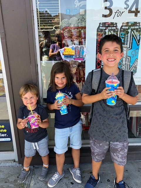 A brief visit with the “Littles” in Santa Clarita on our way to Visalia. “Slurpee Friday” is a very “cool” tradition.