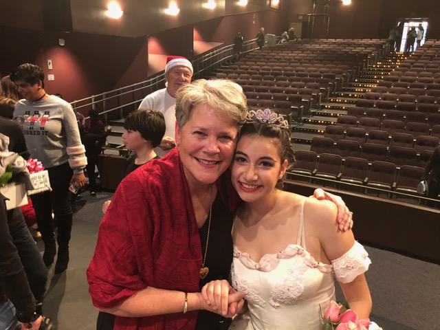 Beautiful Hannah, a.k.a. “Clara”, danced majestically “on pointe” in The Nutcracker ballet.