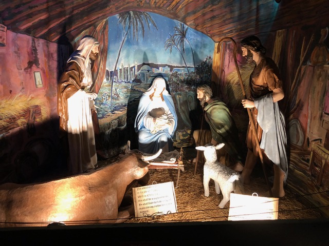 Scripture accompanies each of the dioramas that tell the story of Jesus.