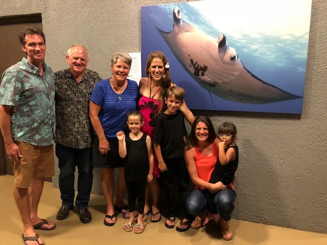 We enjoyed a Hula demonstration by Wilt’s children and dinner on the bay.