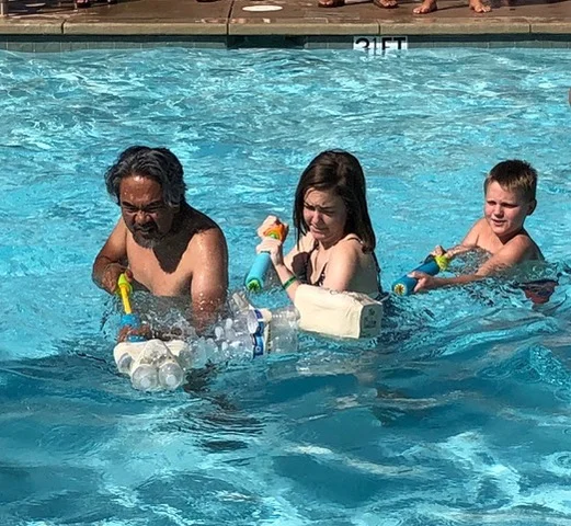 A very serious boat race (one heat)