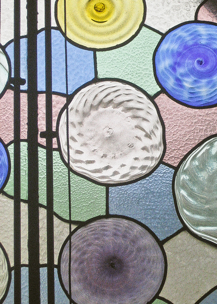 Vitral en una ventana de Casa Batlló