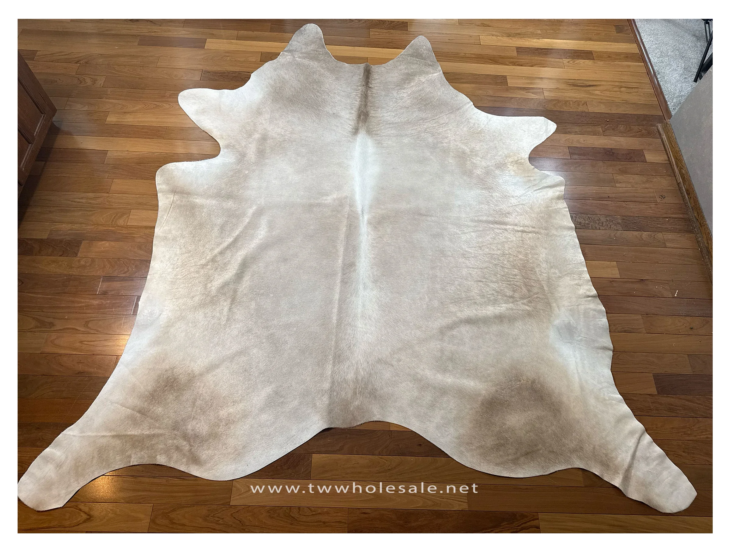 Champagne Brazilian Cowhide #2023
