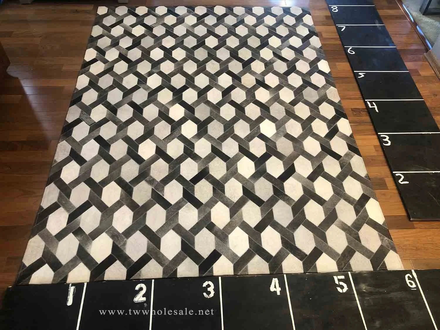 patchwork_black_grey_white_6x8_14.jpg