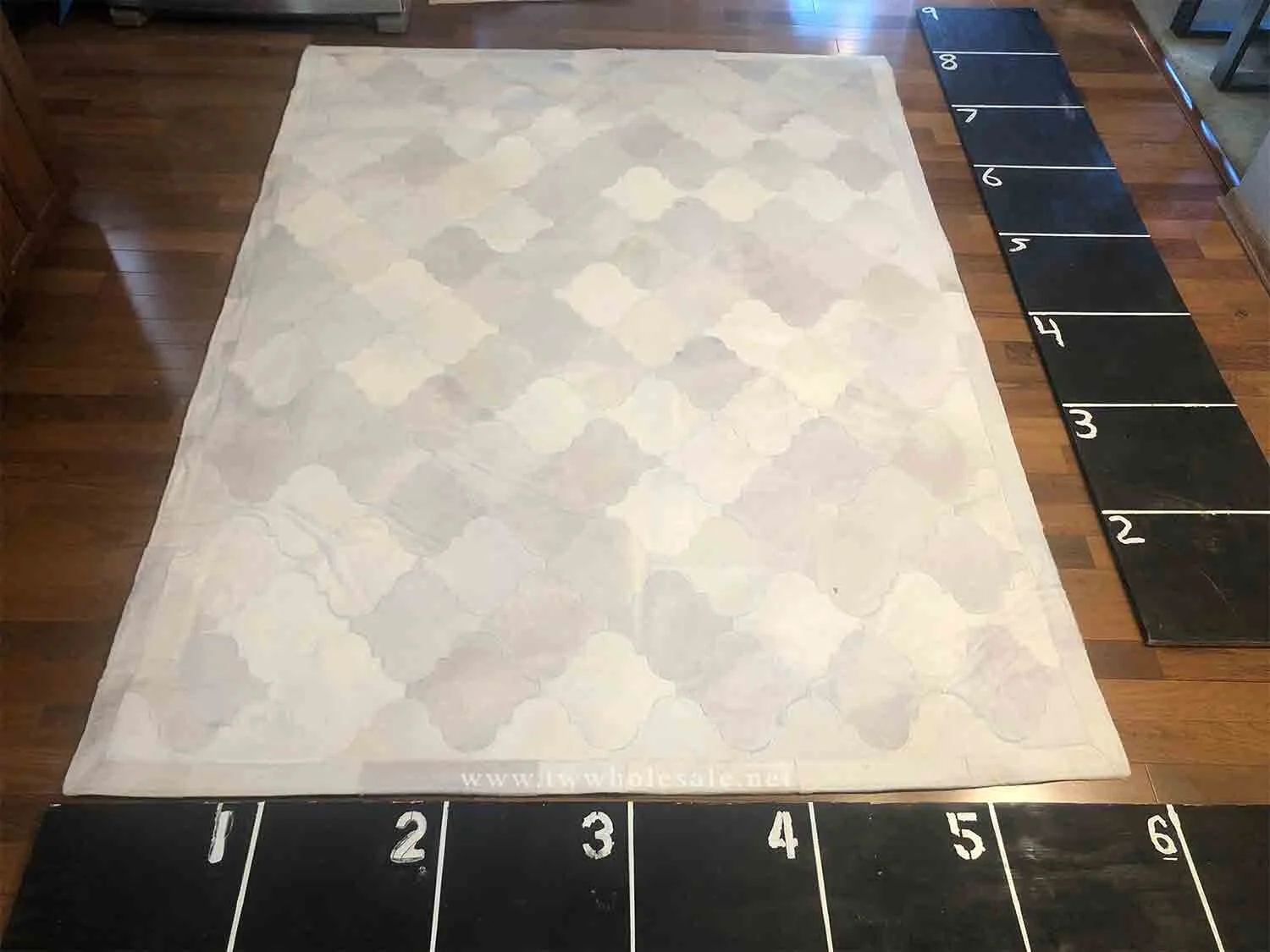 white_imperial_patchwork_rug_6x8_24.jpeg
