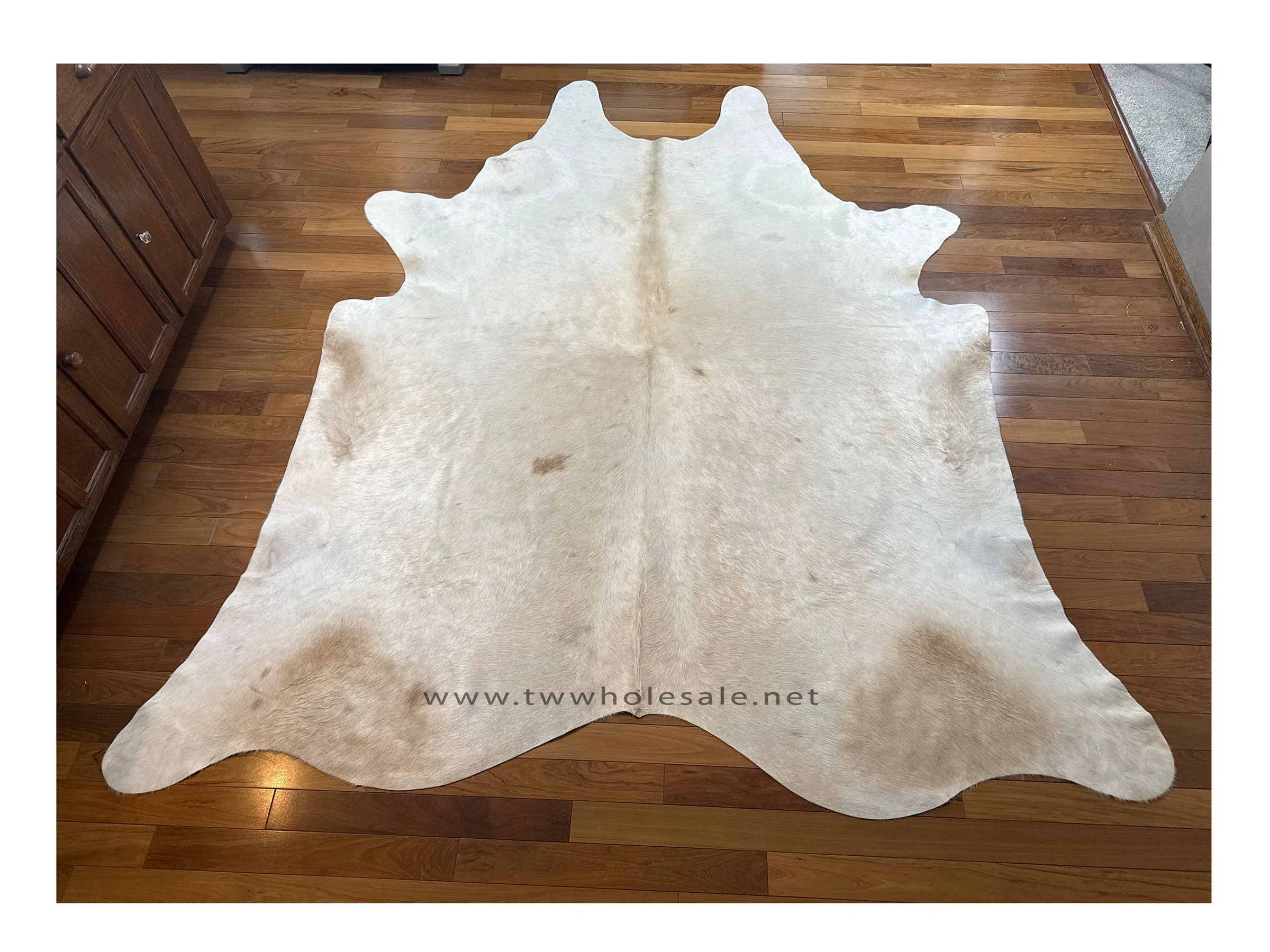 palomino light Brazilian cowhide rug #2031