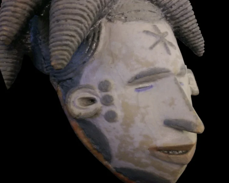 Reproduction of a 3D scanned Native American mask printed for the Seattle Art Museum