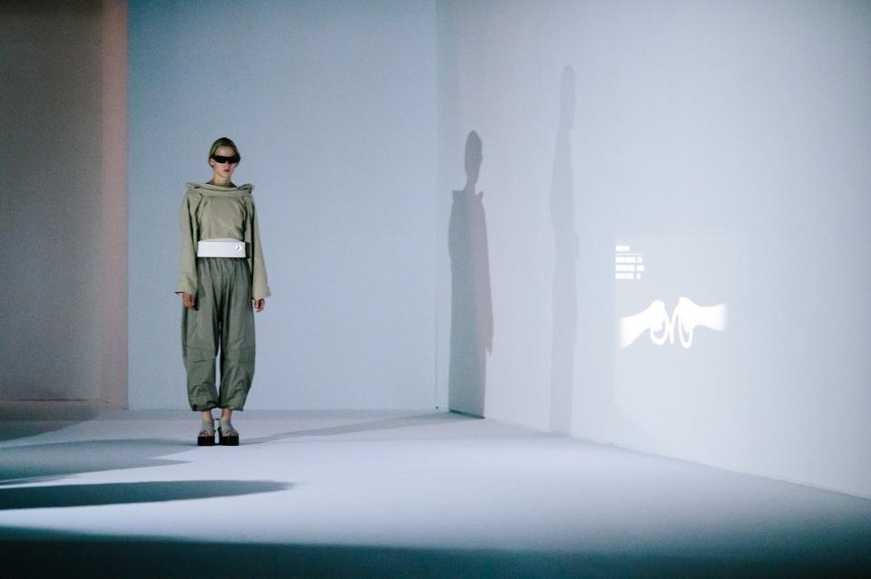 White version of Intel Chalayan belt with feedback captured on projection (Photo credit: Intel)