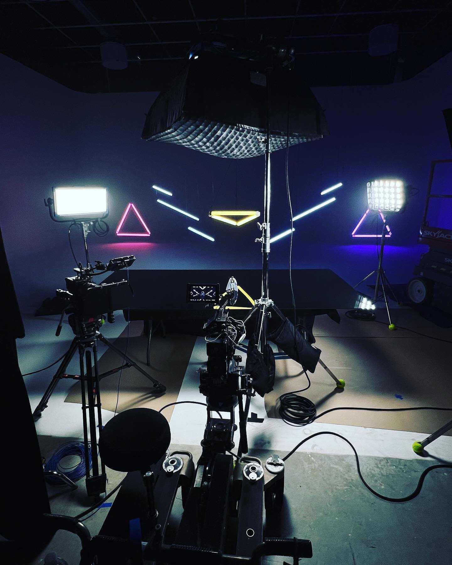 Doing some probe lens product shots with a killer lighting setup. 
.
.
.
.
#cinematography #lighting #camera #cameradept #filmmaker #production #setlife #film #commercial #astera #asteratubes #arriskypanel #shotonred #cine #cinefile #atx #austin