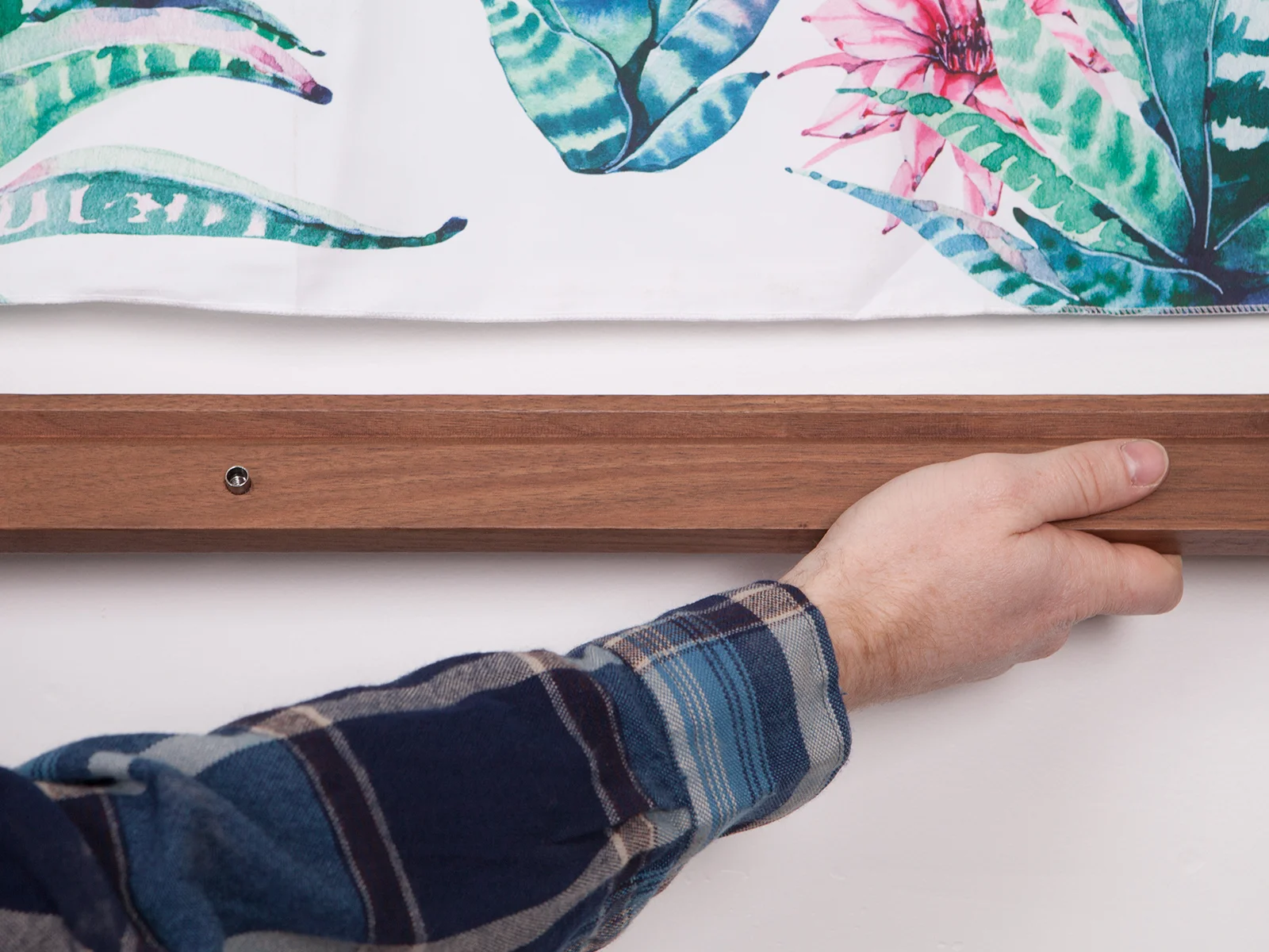 Textile hangers are available in any width up to 72"