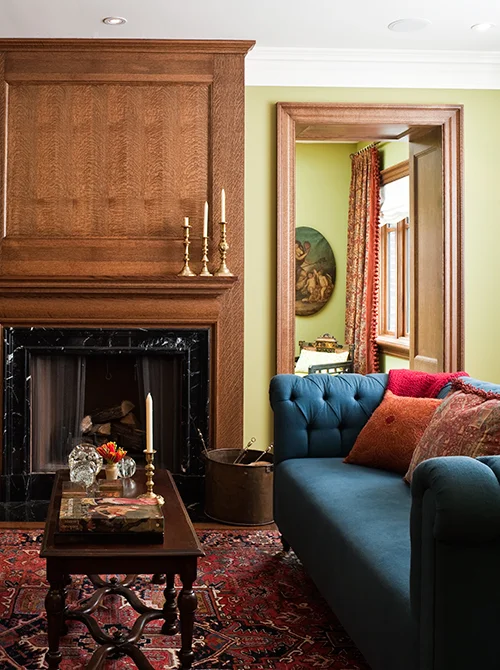 Green with Envy Living Room (Casey Design/Planning Group Inc. - Photo by Ted Yarwood)